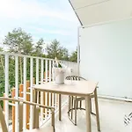 Lividus 307 Apartpark - Klw Ac * 슈비노우이스쳬