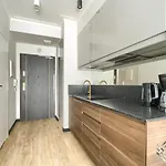 Lividus 307 Apartpark - Klw Ac * 슈비노우이스쳬